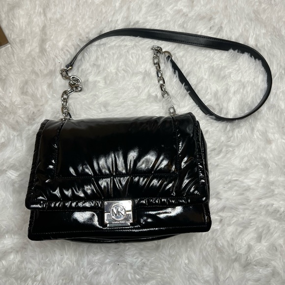 SOLD - Picture 2 of 6